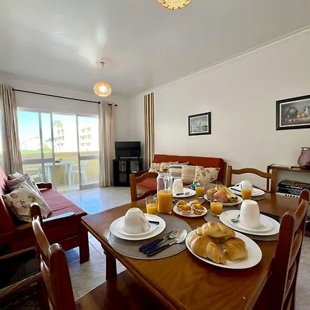 Albufeira Concept 2 With Pool By Homing Apartment *