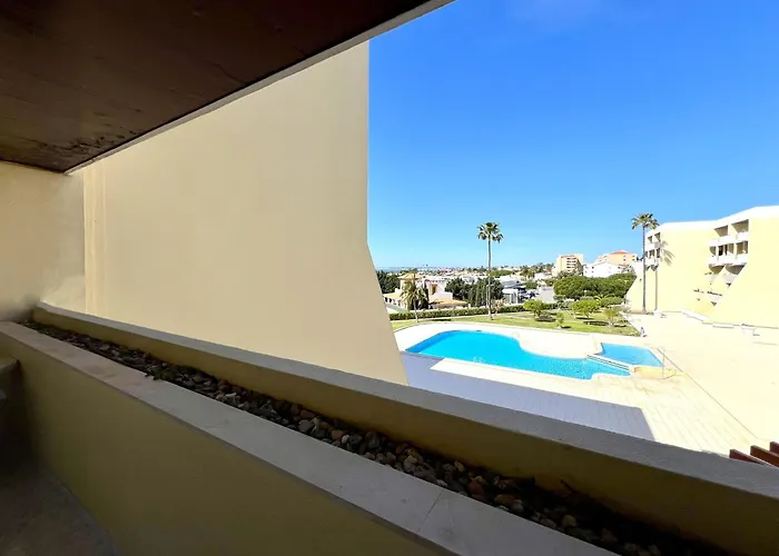 Albufeira Concept 2 With Pool By Homing 아파트 *