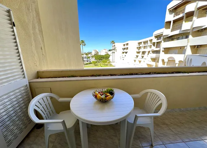 아파트 Albufeira Concept 2 With Pool By Homing Gale (Albufeira)